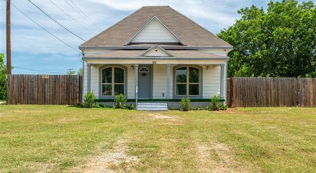 Photo of 101 S Walnut St, Petrolia, TX 76377