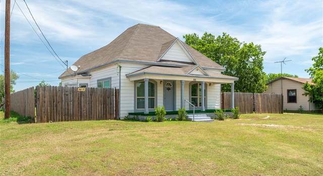 Photo of 101 S Walnut St, Petrolia, TX 76377