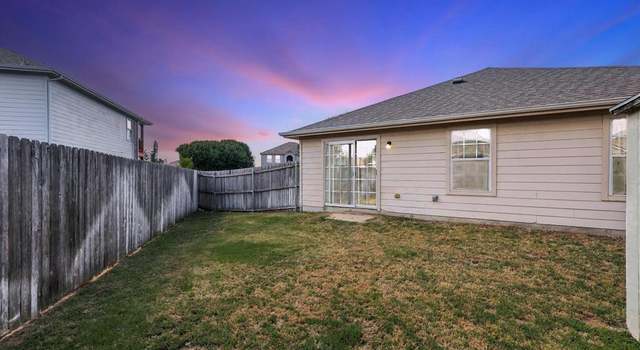Photo of 1101 Castle Top Dr, Fort Worth, TX 76052