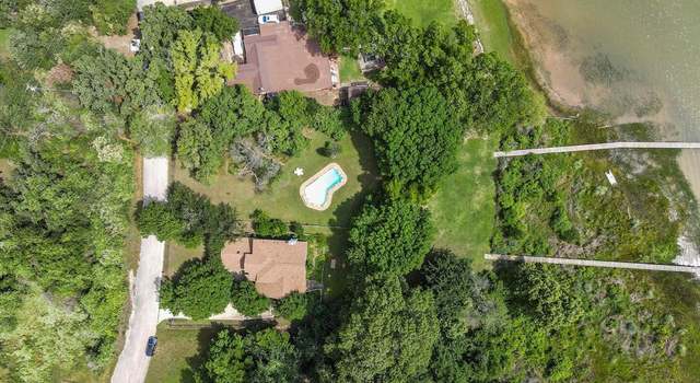Photo of 2565 Castle Cir, Fort Worth, TX 76108
