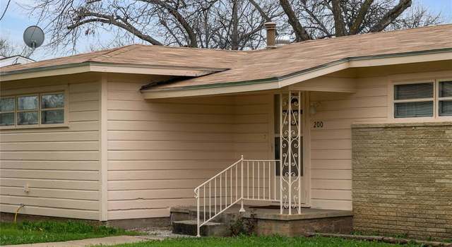 Photo of 200 Roselawn, Coleman, TX 76834