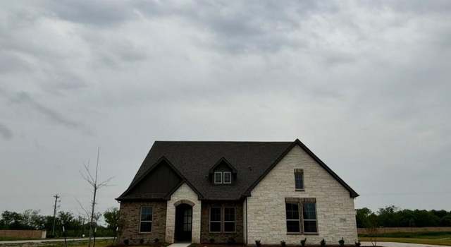 Photo of 12205 Crystal Dr, Krum, TX 76249