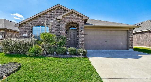 Photo of 8812 Poynter St, Fort Worth, TX 76123