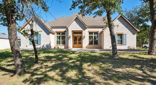 Photo of 676 S Sugartree Dr, Lipan, TX 76462