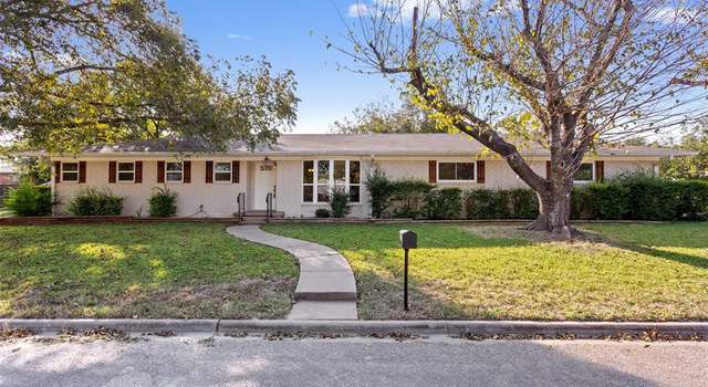 Photo of 1214 W 19th St, Clifton, TX 76634