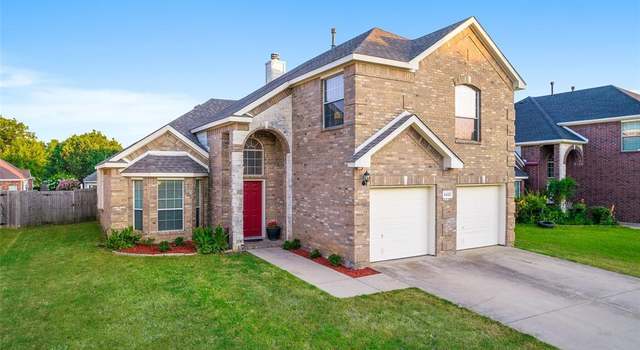 Photo of 1413 Chateau Ln, Mansfield, TX 76063