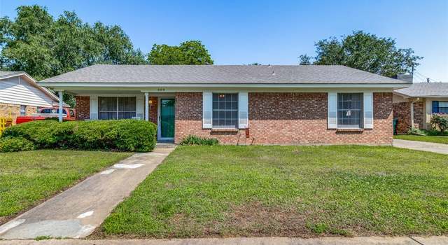 Photo of 809 W Pelton St, Sherman, TX 75092