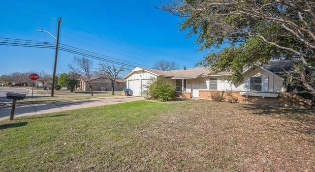 Photo of 5544 De Cory Rd, Fort Worth, TX 76134