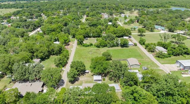 Photo of 1120 Redoak Dr, West Tawakoni, TX 75474