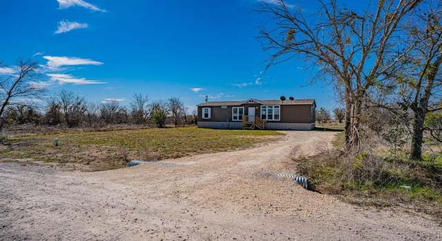Photo of 703 China St, Dublin, TX 76446
