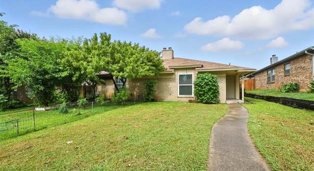 Photo of 512 Guerin Dr, Arlington, TX 76012