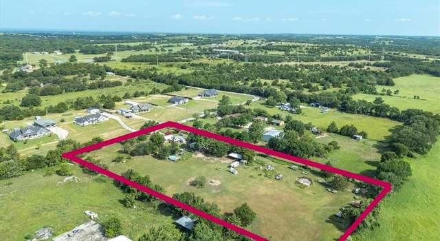 Photo of 345 Cemetery Rd, Decatur, TX 76234