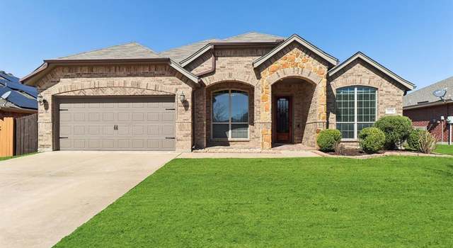 Photo of 11124 Silver Horn Dr, Fort Worth, TX 76108