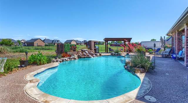 Photo of 1777 Lone Star Blvd, Terrell, TX 75160