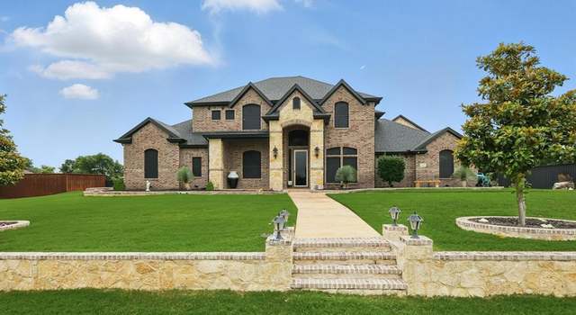 Property at 1330 Billingsley Dr, Waxahachie, TX 75167, 4 beds, 3 baths
