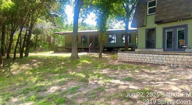 Photo of 2821 Spring Ct, Weatherford, TX 76087
