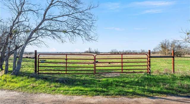 Photo of 602 CR 493, Chilton, TX 76632