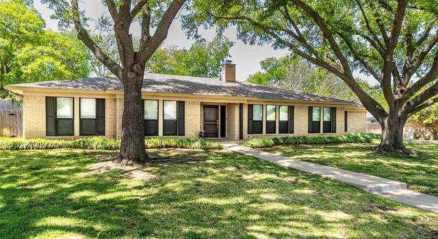 Photo of 4204 Winding Way, Benbrook, TX 76126