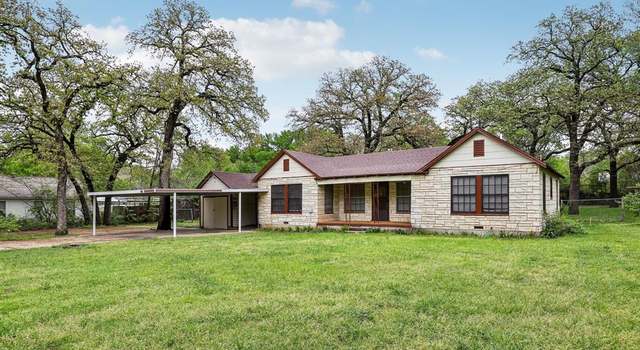 Photo of 3304 Chippewa Trl, Lake Worth, TX 76135