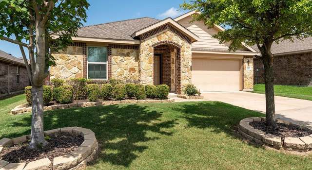 Photo of 219 Chimney Rock Dr, Waxahachie, TX 75167