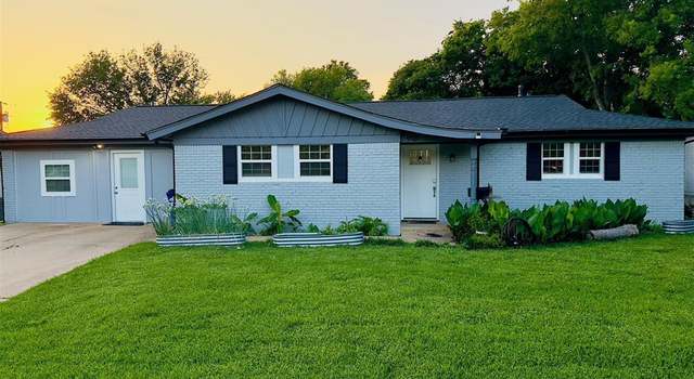 Photo of 910 Clebud Dr, Euless, TX 76040