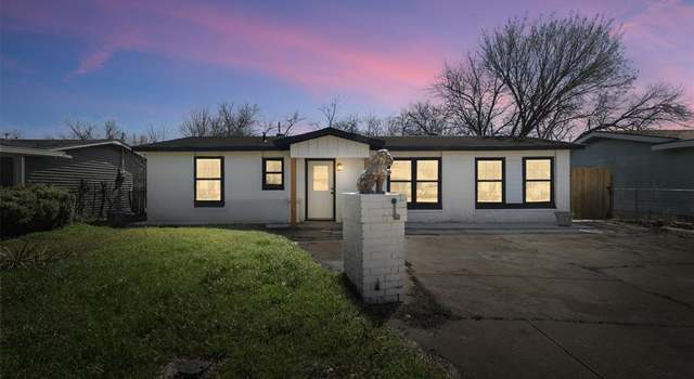 Photo of 5532 Burton Ave, Fort Worth, TX 76119