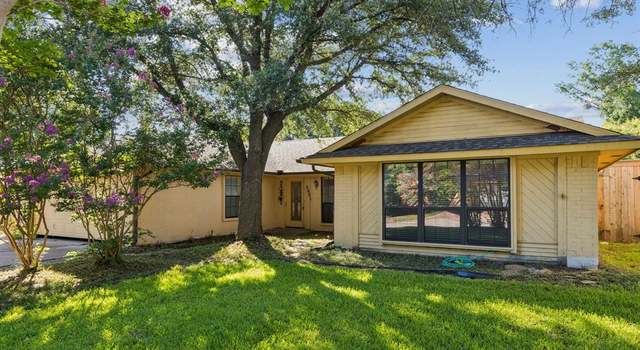 Photo of 5602 Overridge Dr, Arlington, TX 76017