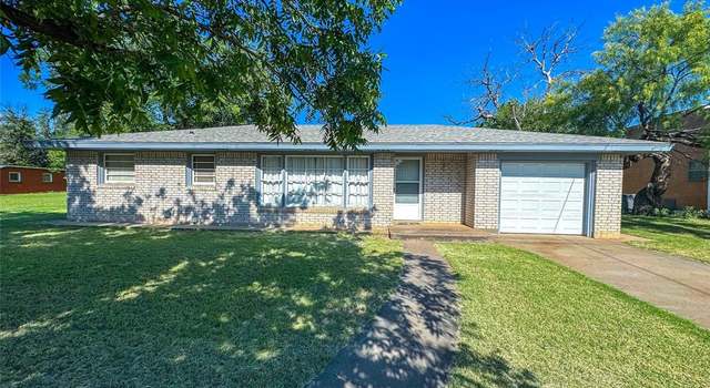 Photo of 1205 N Avenue H, Haskell, TX 79521