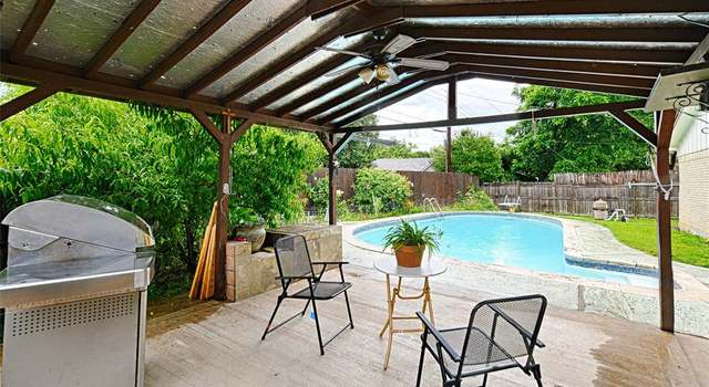 Photo of 1803 Windsor Dr, Arlington, TX 76012