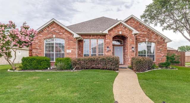Photo of 4217 Mesa Dr, Carrollton, TX 75010