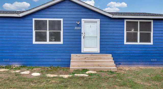 Photo of 1010 Ben Dr, Cleburne, TX 76031