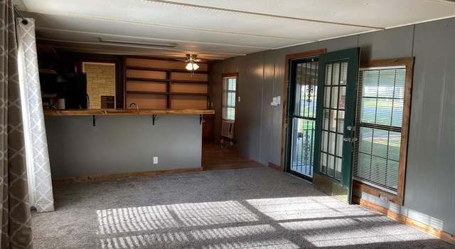 Photo of 131 Maid Marian All 6 Lots Dr, Gordonville, TX 76245