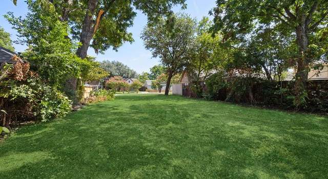 Photo of 5323 Stoneleigh Ave, Dallas, TX 75235