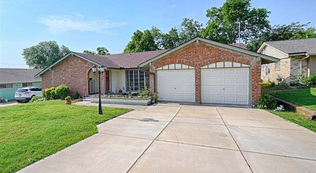 Photo of 2510 Chevy Chase Dr, Irving, TX 75062