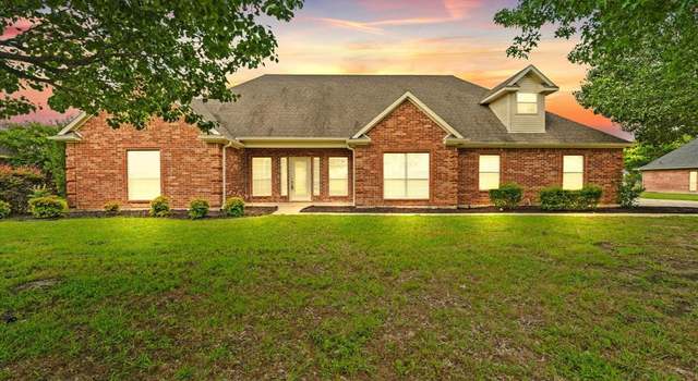 Photo of 1036 E Oaklawn Dr, Talty, TX 75160