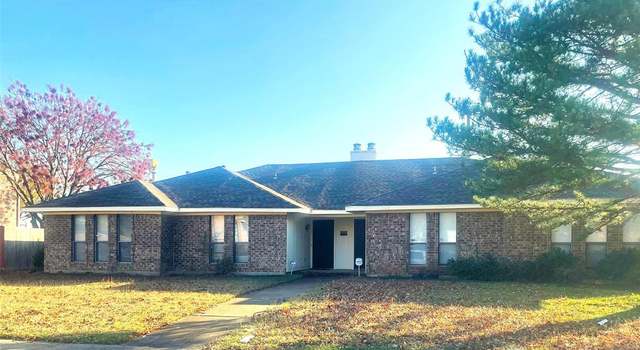 Photo of 804 Red Bud Dr #2, Desoto, TX 75115