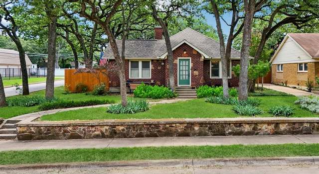 Photo of 2220 Honeysuckle Ave, Fort Worth, TX 76111