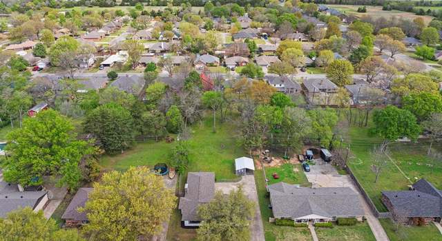 Photo of 801 Wes Michael Rd, Bonham, TX 75418