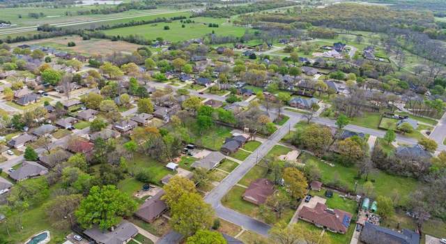 Photo of 801 Wes Michael Rd, Bonham, TX 75418