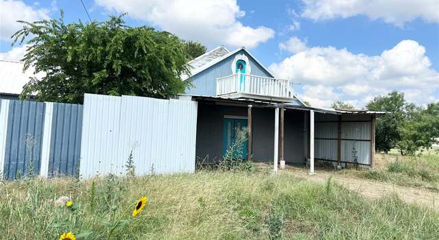 Photo of 240 Weber St, Moran, TX 76464