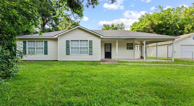 Photo of 401 Graves Cir, Pottsboro, TX 75076