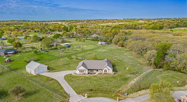 Photo of 169 Star Point Ln, Weatherford, TX 76088