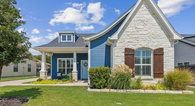 Photo of 624 Joy Ct, Burleson, TX 76028
