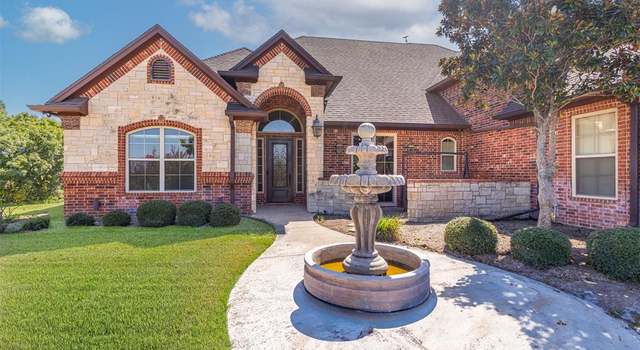 Photo of 125 Acorn Ln, Aledo, TX 76008