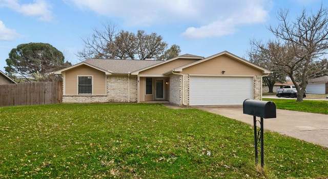Photo of 1200 Timbercrest Dr, Benbrook, TX 76126