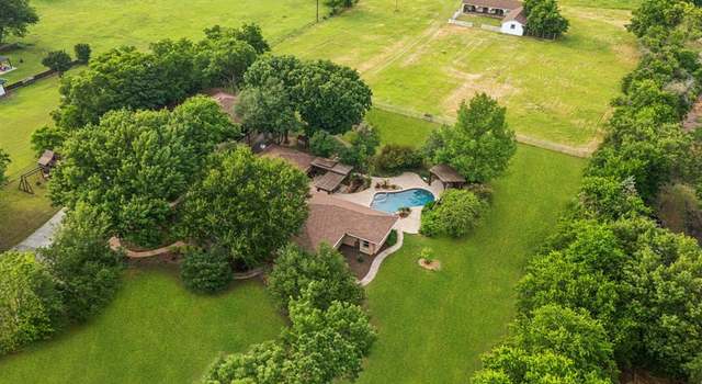 Photo of 8 Estates Rd, Lucas, TX 75002