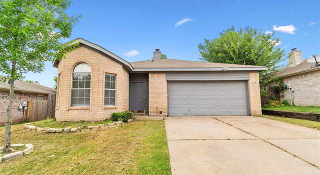 Photo of 6405 Stonewater Bend Trl, Fort Worth, TX 76179