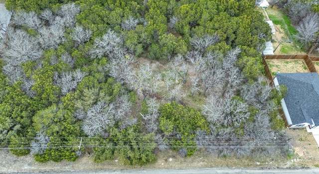 Photo of 926 Ports O Call Dr, Granbury, TX 76048