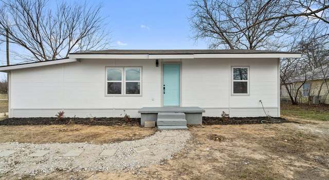 Photo of 601 S Spears St, Alvarado, TX 76009
