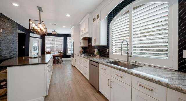 Photo of 2611 Hillside Dr, Highland Village, TX 75077
